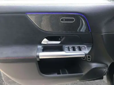 Mercedes-Benz GLA 2022 · foto 14
