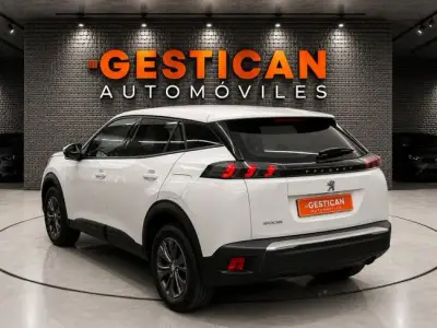 Peugeot 2008 2022 · foto 5