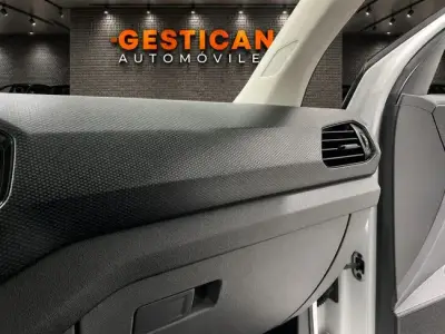 Volkswagen T-Cross 2024 · foto 14
