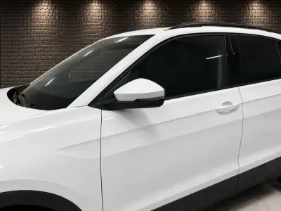 Volkswagen T-Cross 2024 · foto 8