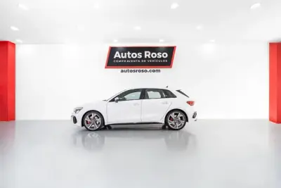 Audi S3 2023 · foto 2