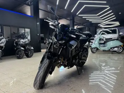 Kawasaki Z 900 2025 · foto 4