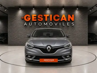 Renault Scenic 2020 · foto 3