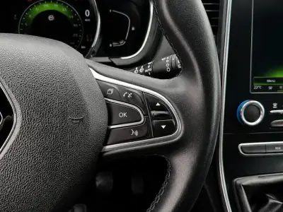 Renault Scenic 2020 · foto 11