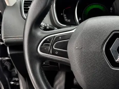 Renault Scenic 2020 · foto 9