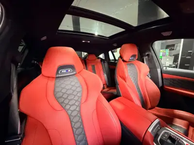 BMW X6 M 2022 · foto 13