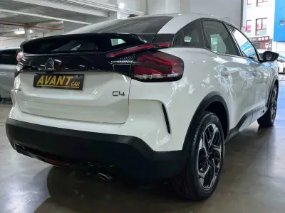 Citroën C4 2021 · foto 9