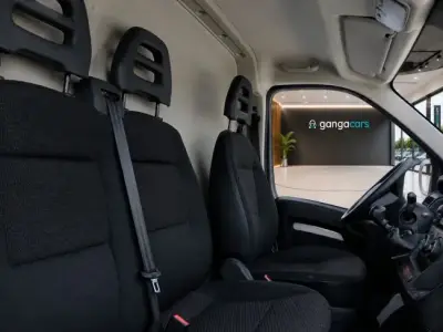 Peugeot Boxer 2023 · foto 6