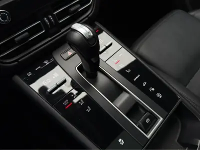 Porsche Macan 2023 · foto 12
