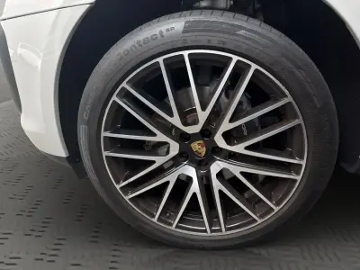 Porsche Macan 2023 · foto 9