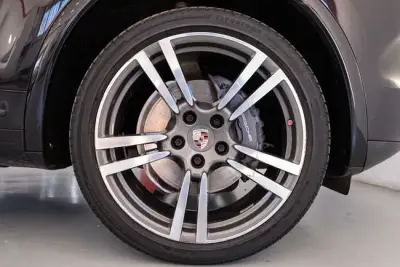 Porsche Cayenne 2012 · foto 8