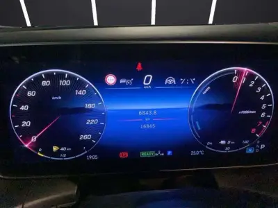 Mercedes-Benz GLC 2022 · foto 9