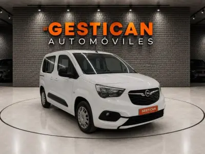 Opel Combo 2023 · foto 4
