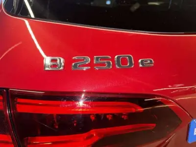 Mercedes-Benz Clase B 2022 · foto 7