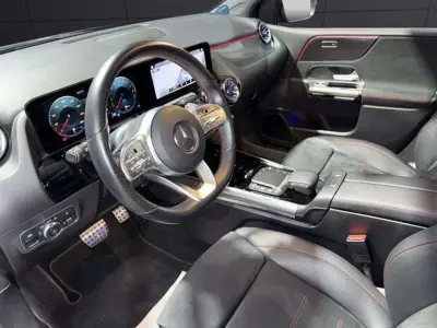 Mercedes-Benz Clase B 2022 · foto 8