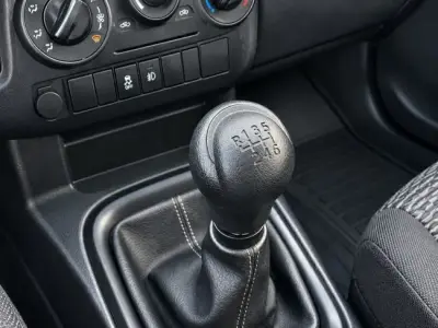 Toyota Hilux 2018 · foto 10