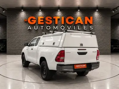 Toyota Hilux 2018 · foto 6