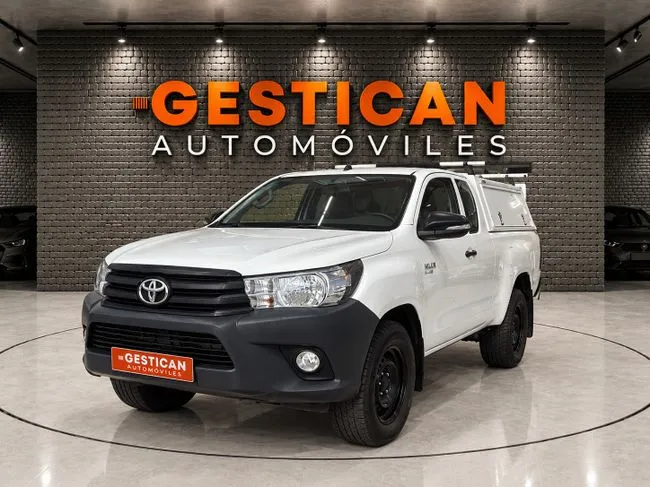 Toyota Hilux 2018 en 4 islas · CEC