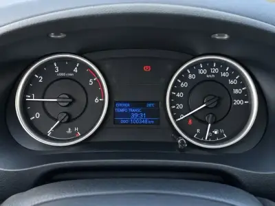 Toyota Hilux 2018 · foto 8