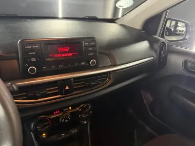 KIA Picanto 2021 · foto 16