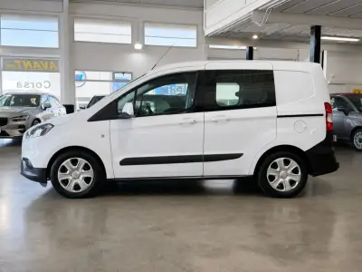 Ford Transit Courier 2020 · foto 5