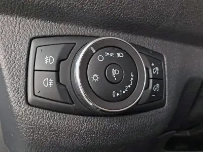 Ford Transit Courier 2020 · foto 19