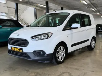 Ford Transit Courier 2020 · foto 2