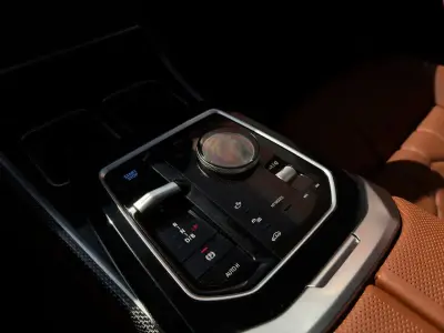 BMW i7 2024 · foto 11