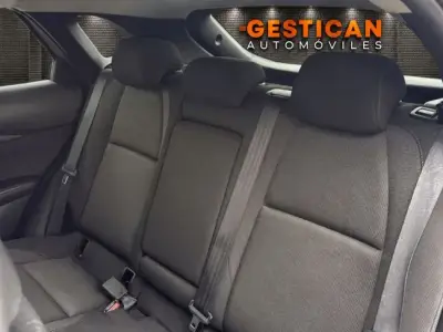 Mazda CX-30 2023 · foto 15