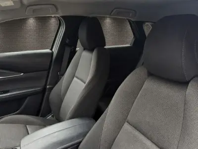 Mazda CX-30 2023 · foto 12