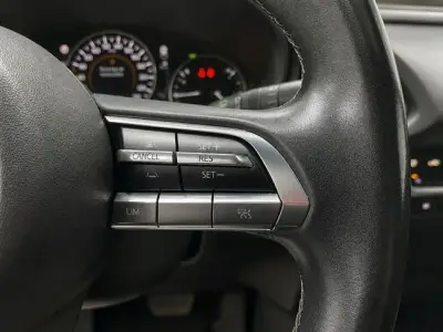 Mazda CX-30 2022 · foto 12
