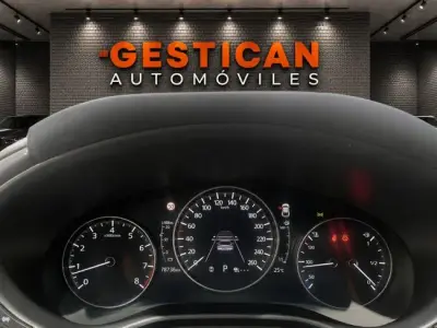 Mazda CX-30 2022 · foto 8