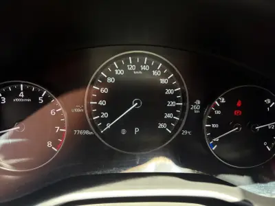 Mazda CX-30 2022 · foto 9