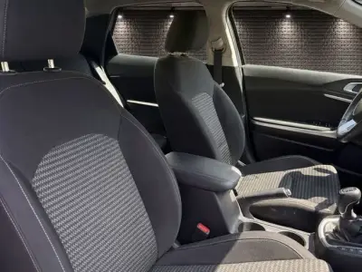 KIA Xceed 2023 · foto 11