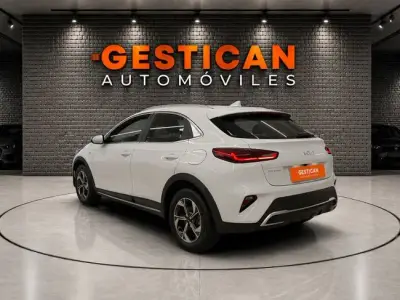 KIA Xceed 2023 · foto 4