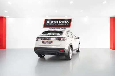 Volkswagen Taigo 2023 · foto 3