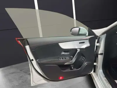 Mercedes-Benz CLA 2021 · foto 12