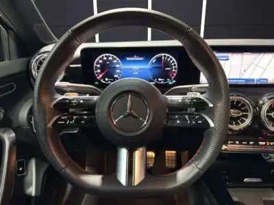 Mercedes-Benz Clase A 2023 · foto 11