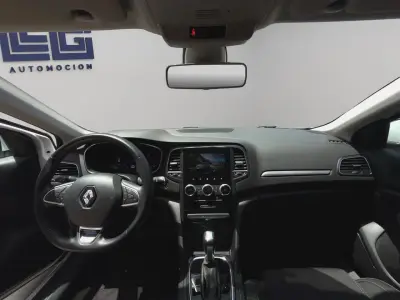 Renault Megane 2021 · foto 19