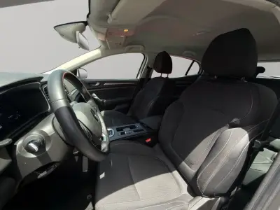 Renault Megane 2021 · foto 8
