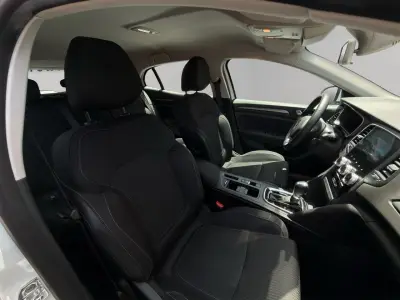 Renault Megane 2021 · foto 17