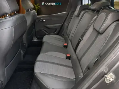 Peugeot 2008 2022 · foto 16