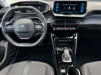 Peugeot 2008 2022 · foto 13