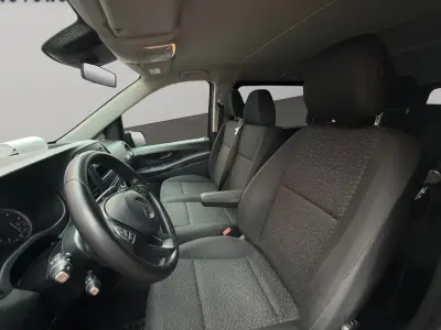 Mercedes-Benz Vito 2022 · foto 9