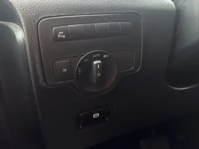Mercedes-Benz Vito 2022 · foto 16