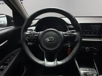 KIA Rio 2018 · foto 15
