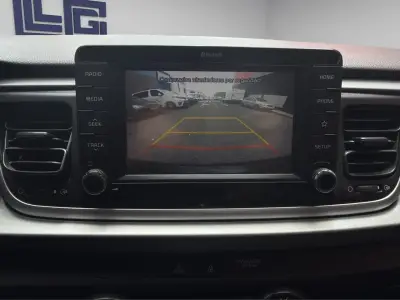 KIA Rio 2018 · foto 13
