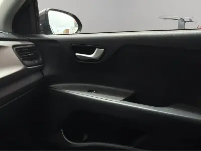KIA Rio 2018 · foto 14