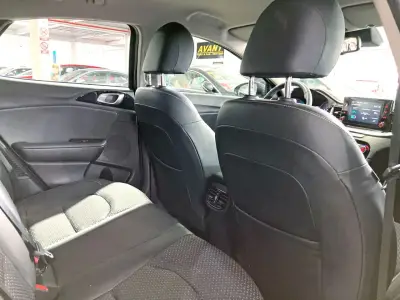 KIA Xceed 2021 · foto 20