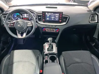 KIA Xceed 2021 · foto 10
